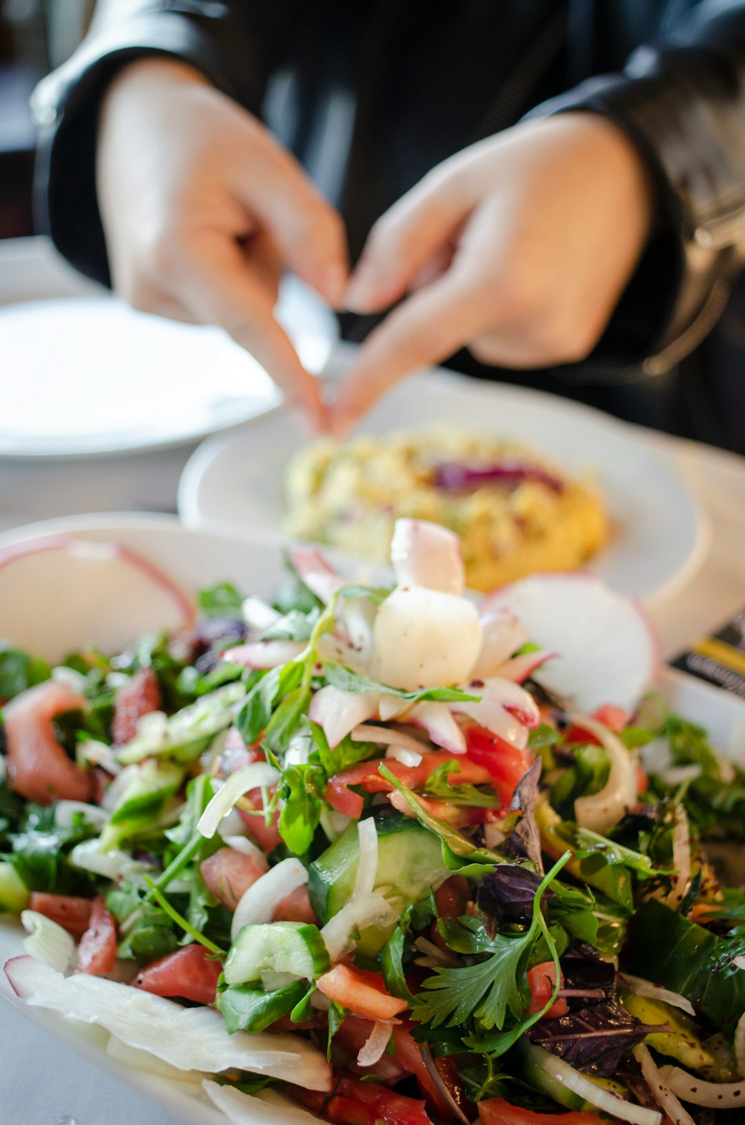 senior eating healthy salad